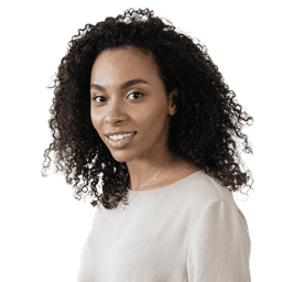 Sophia Bennett, Content Researcher at Internet Hunters